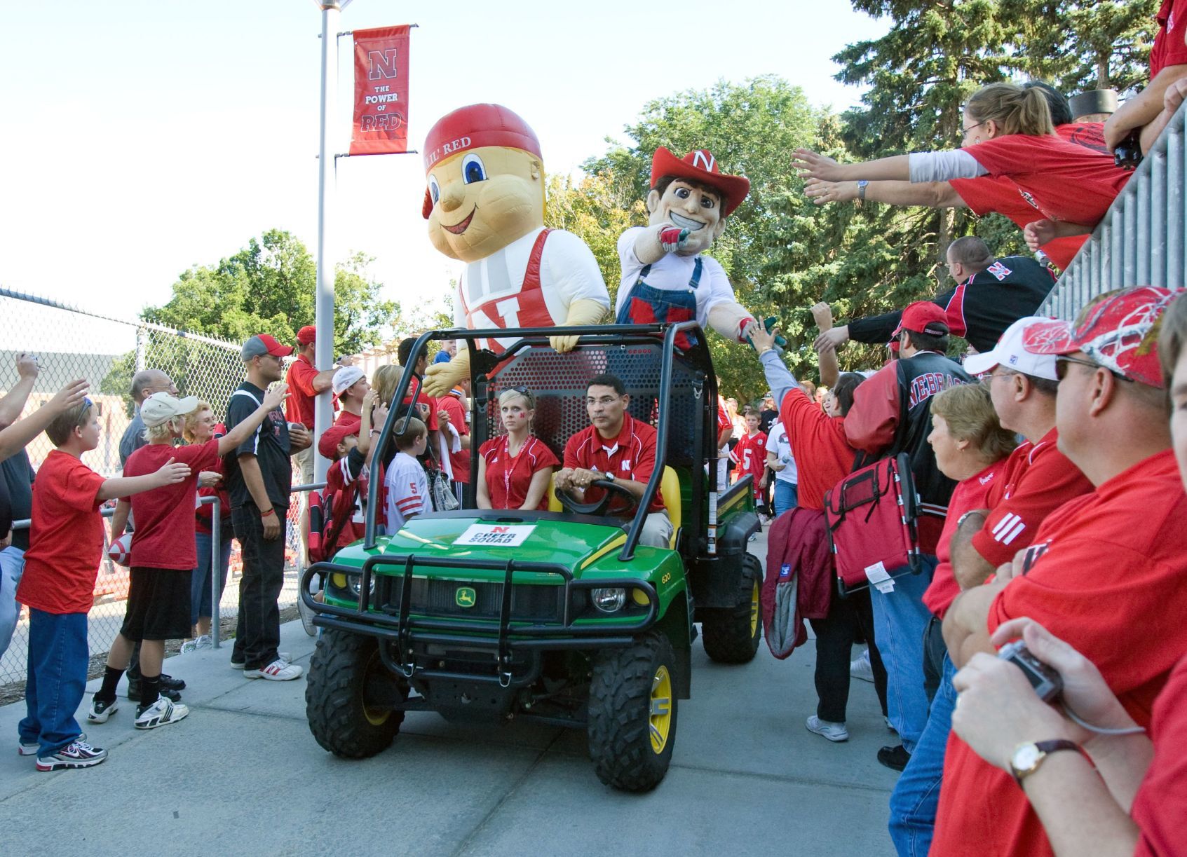 20190828_new_huskermascots012